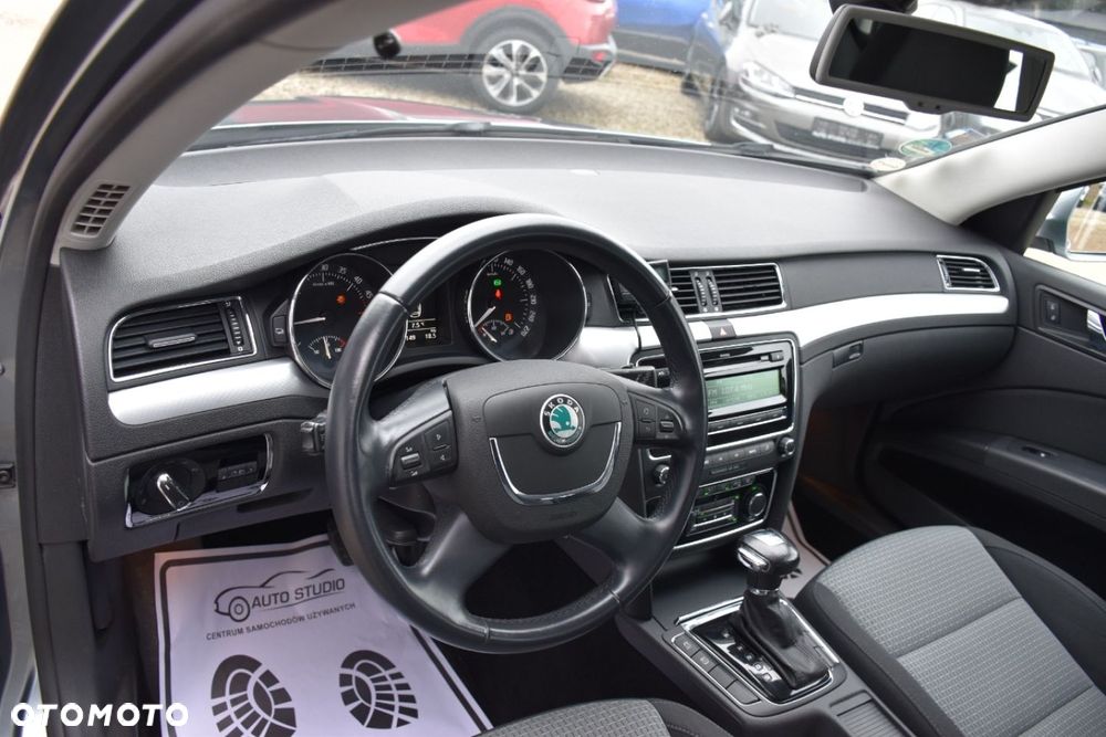 Skoda Superb 2.0 TDI DSG Ambition - 7