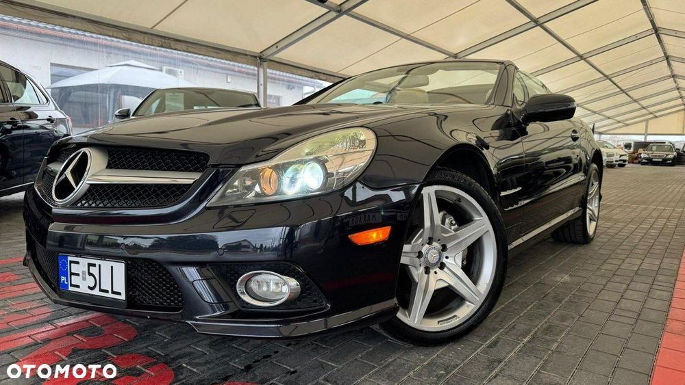 Mercedes-Benz SL - 1