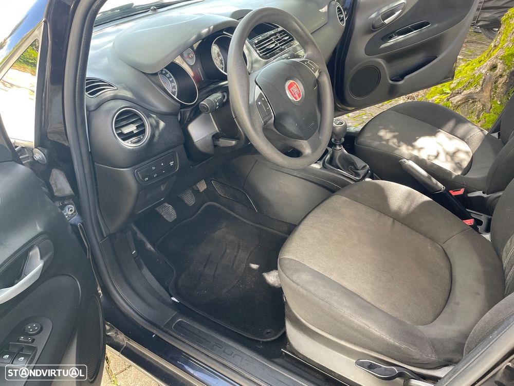 Fiat Punto - 25