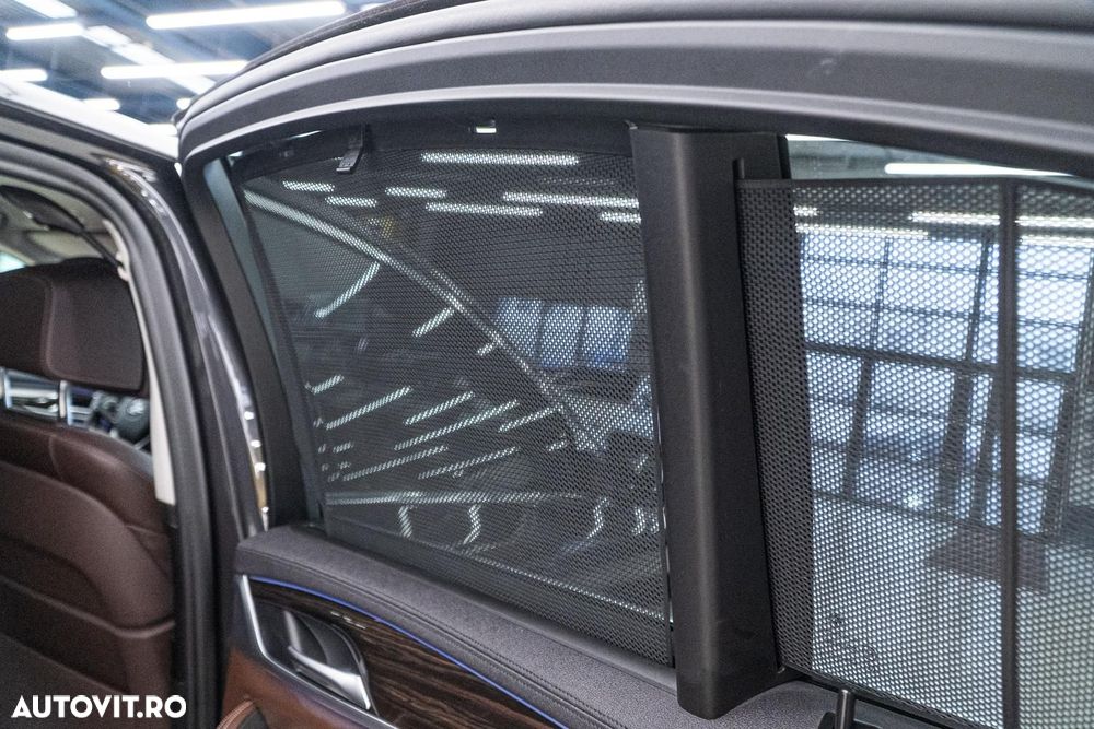 BMW Seria 5 530e iPerformance Aut. Luxury Line - 29