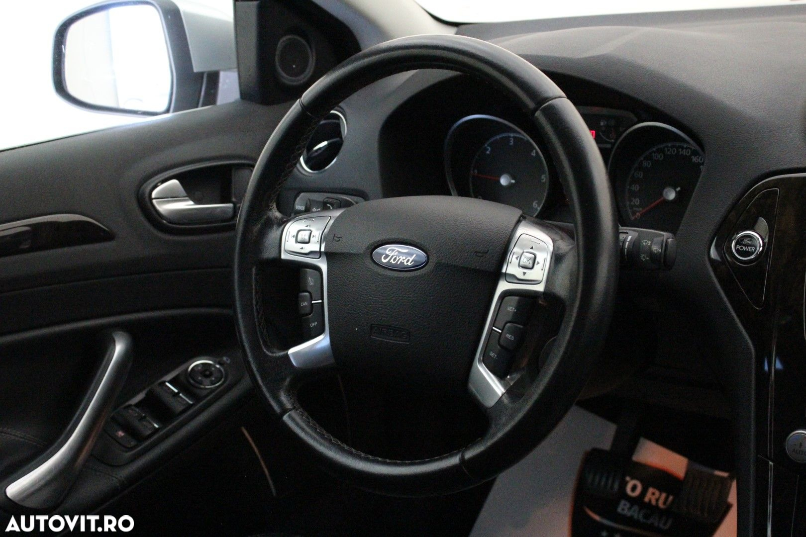 Ford Mondeo - 14