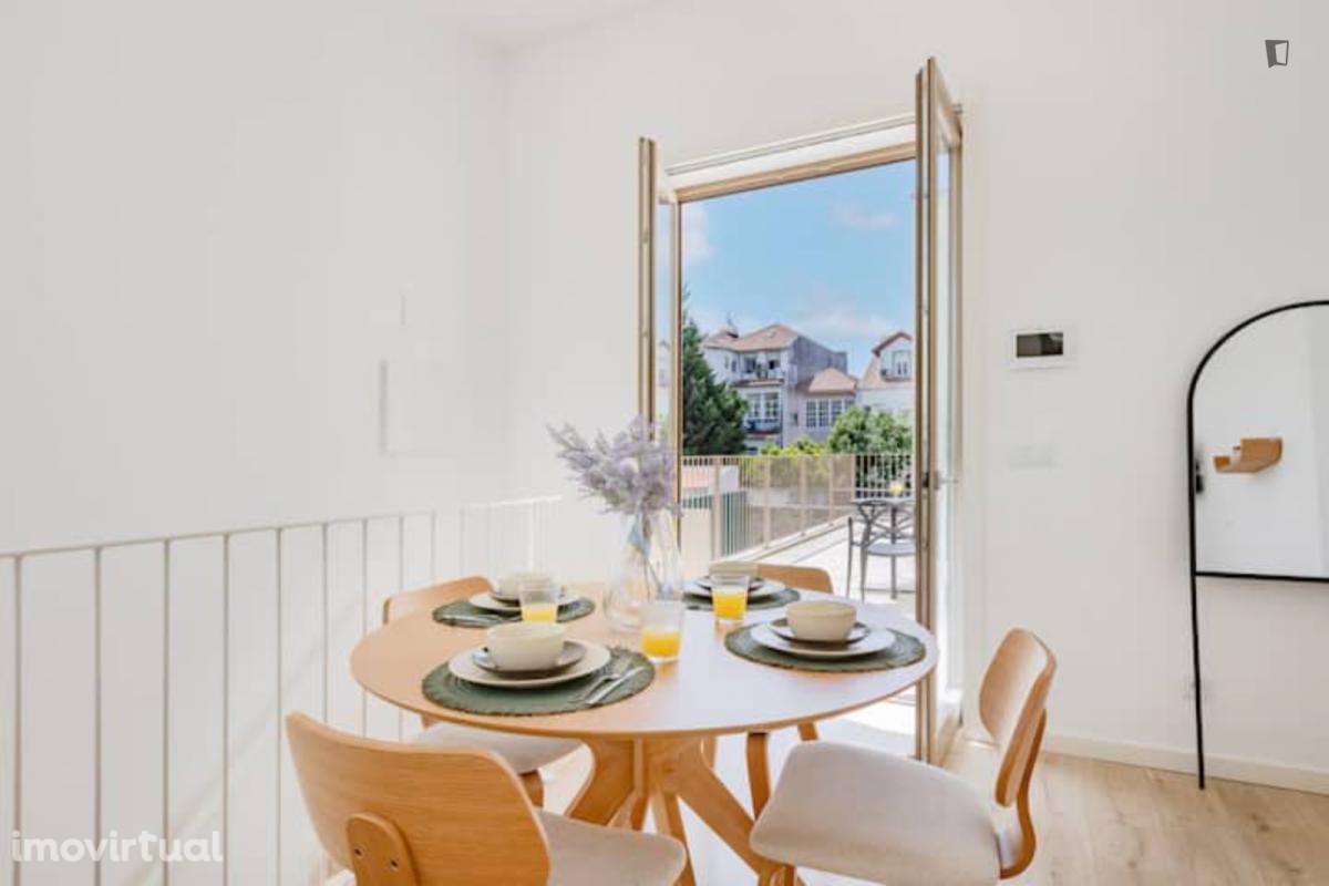 Apartamento com 1 quartos - localizado em Cedofeita Porto - Grande imagem: 3/36