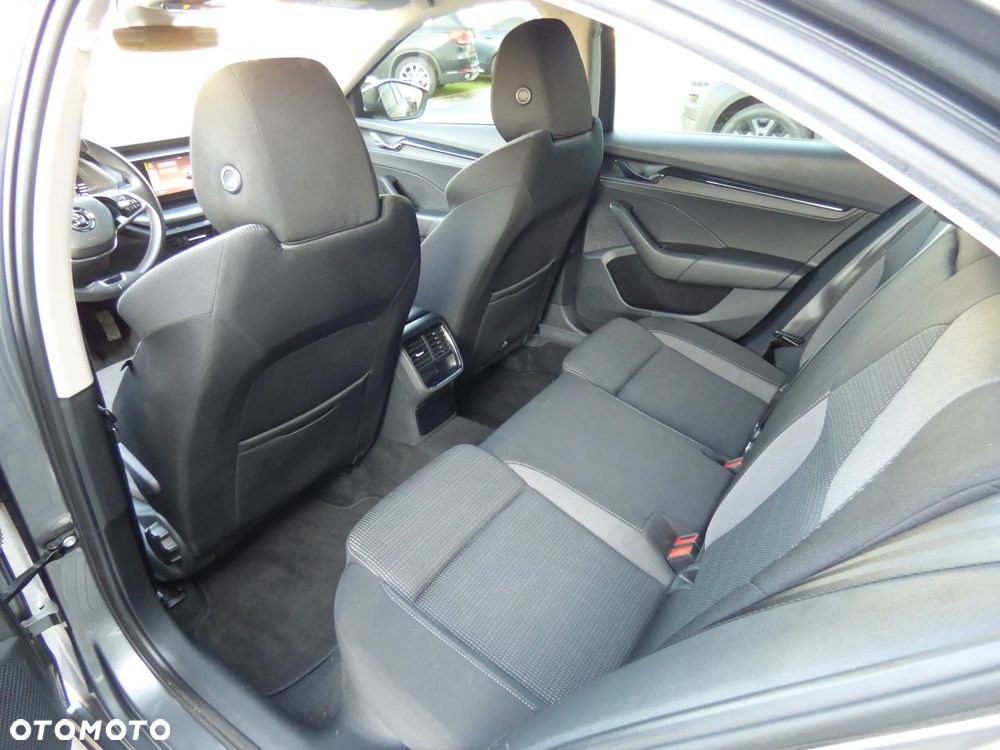 Skoda Octavia - 14