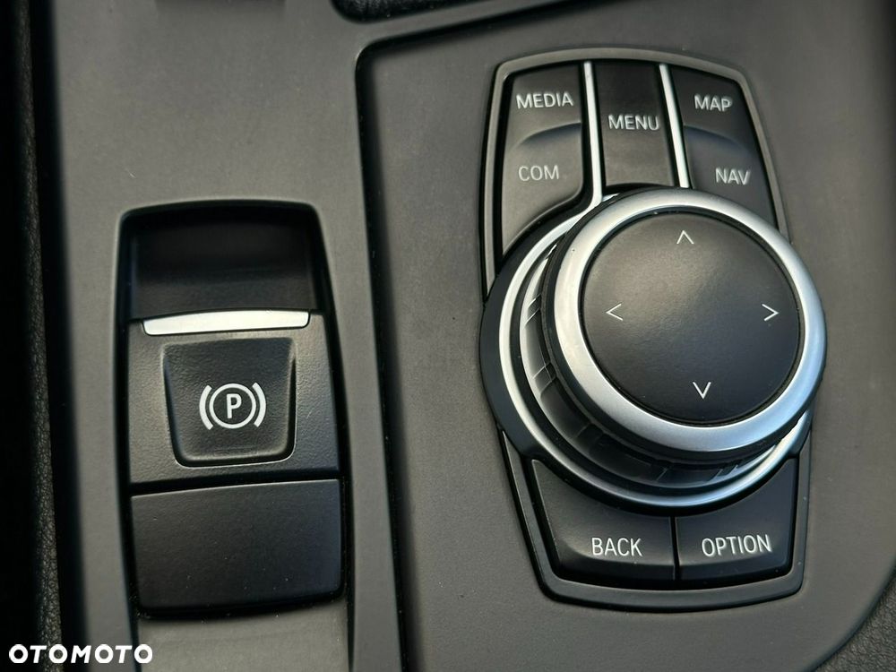 BMW X1 xDrive25e Advantage - 25