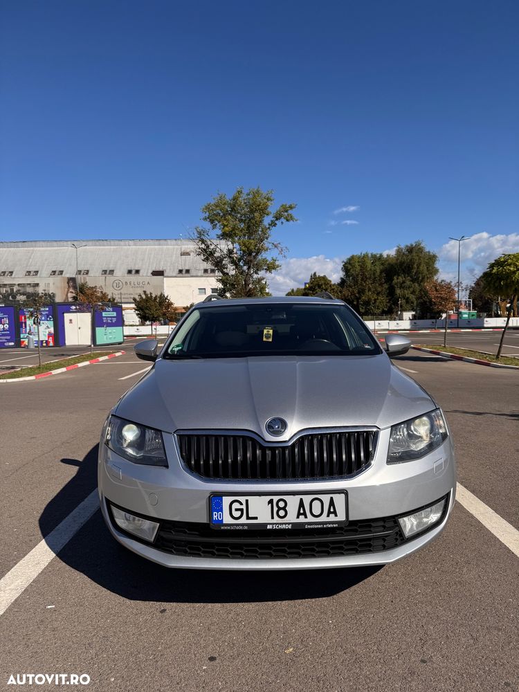Skoda Octavia 2.0 TDI DSG Drive - 1