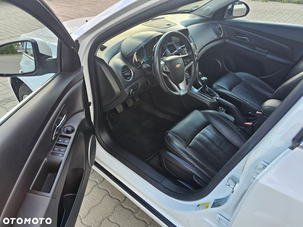 Chevrolet Cruze - 9