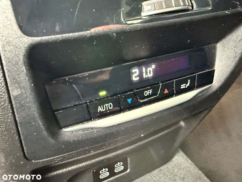 BMW X3 sDrive18d M Sport - 9