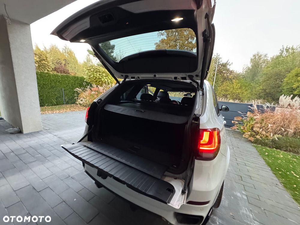 BMW X5 xDrive40d Sport-Aut - 30
