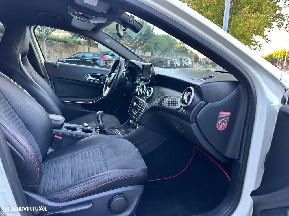 Mercedes-Benz A 180 d AMG Line - 53