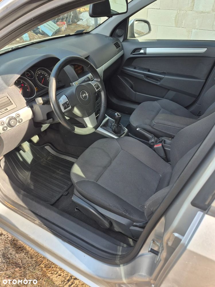 Opel Astra 1.7 CDTI ecoFLEX - 6