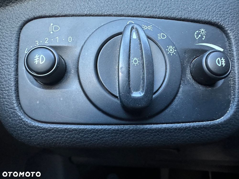 Ford Kuga 2.0 TDCi 4x2 Cool & Connect - 23