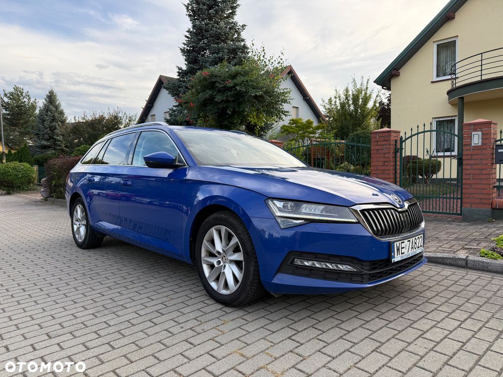 Skoda Superb 2.0 TDI SCR Ambition - 5