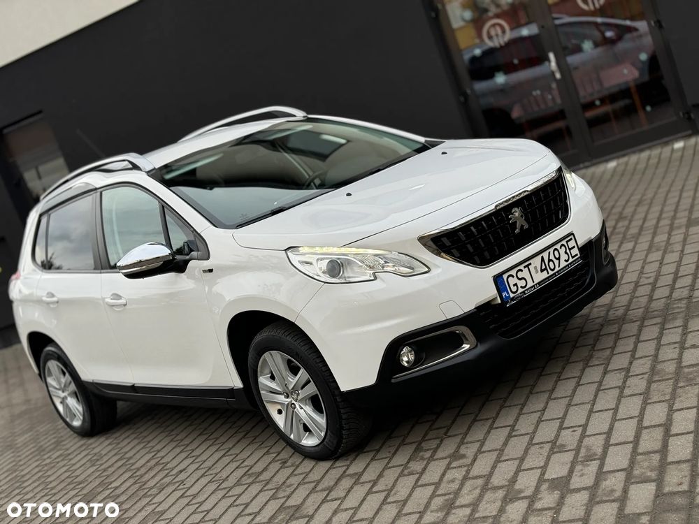 Peugeot 2008 1.6 BlueHDi Style - 9