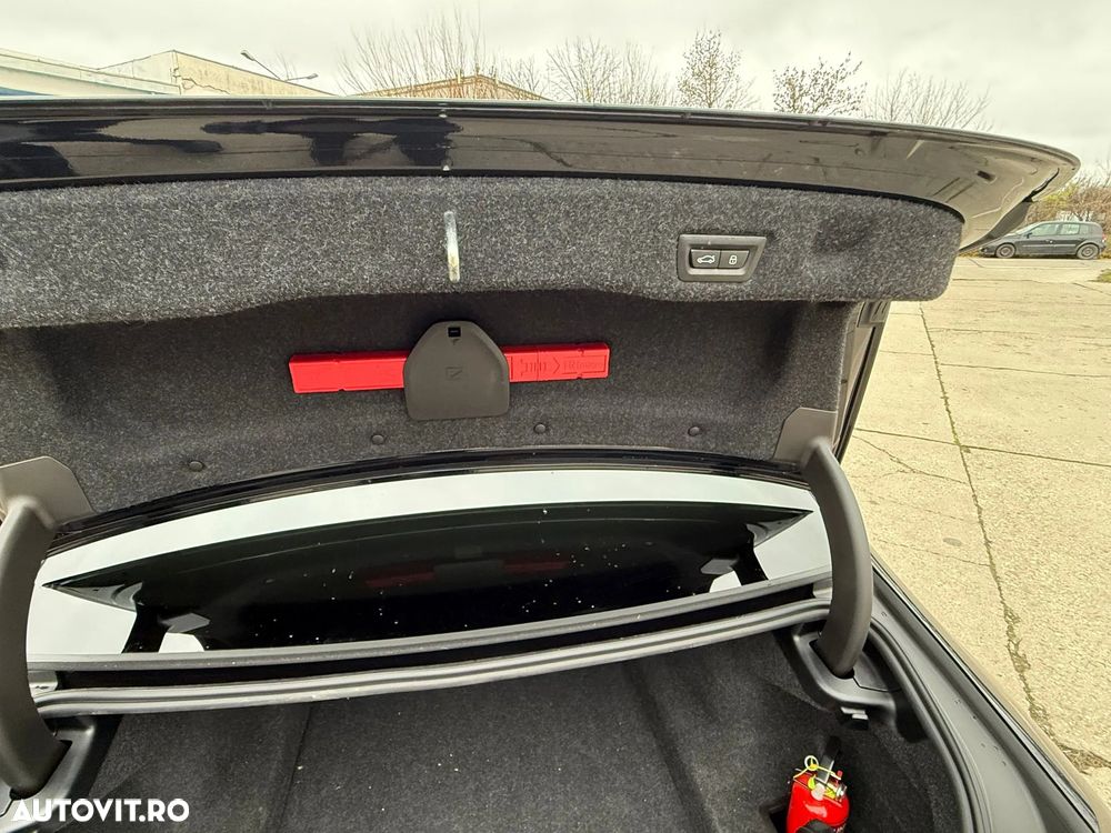 BMW Seria 5 520i Aut. - 17