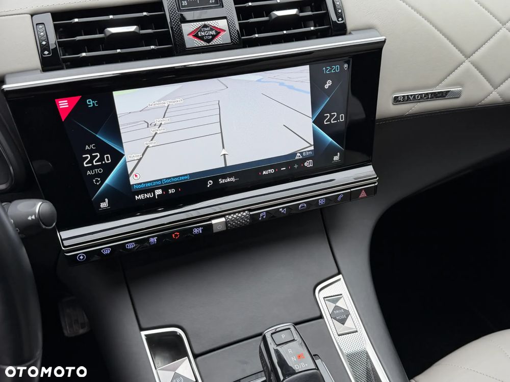 DS Automobiles DS 7 Crossback 1.6 E-Tense Bastille + - 17