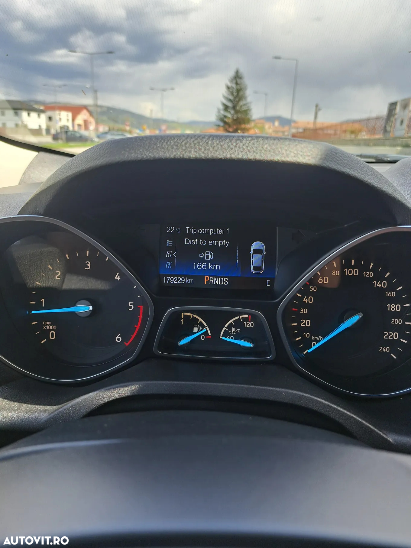 Ford Kuga 2.0 TDCi 4x4 Aut. Titanium - 10
