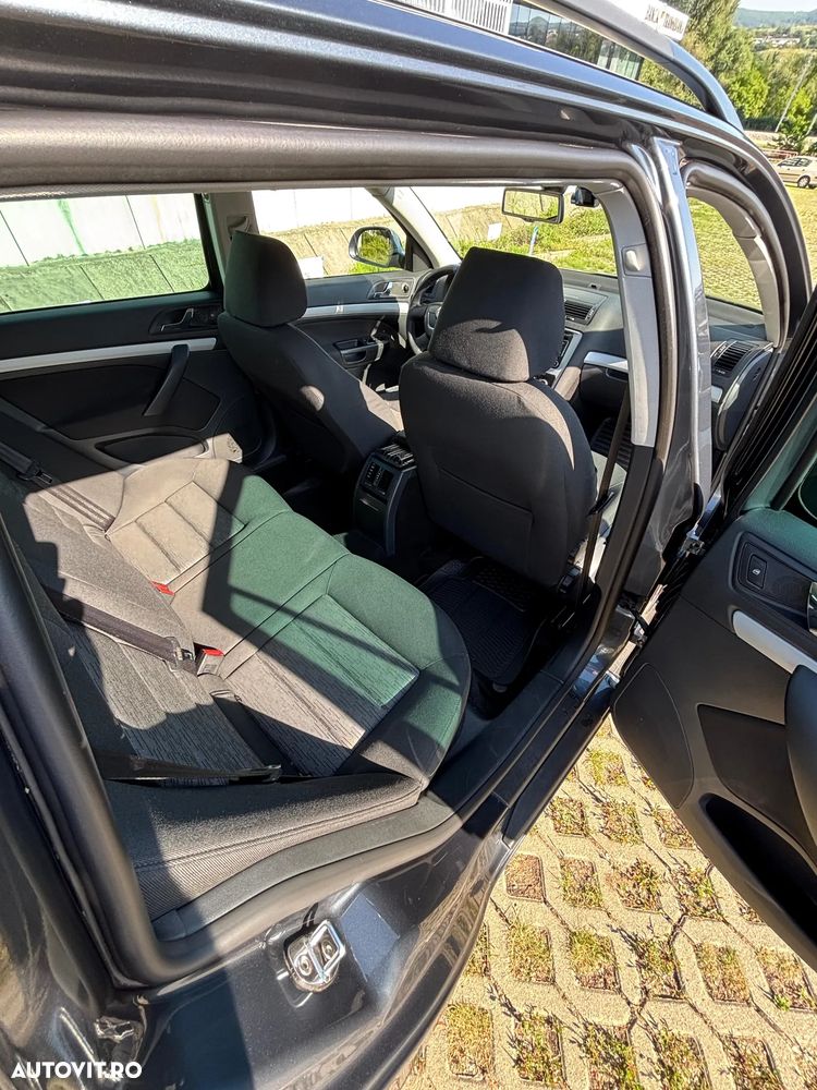 SKODA Octavia 2011 — imagine 7