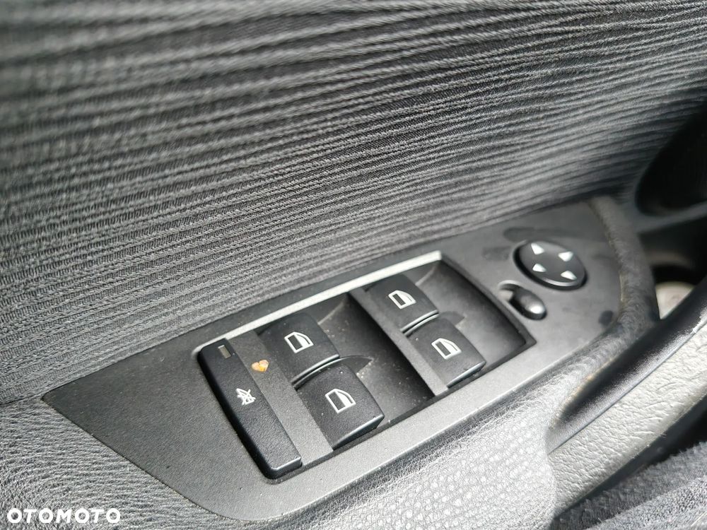 BMW X1 - 21
