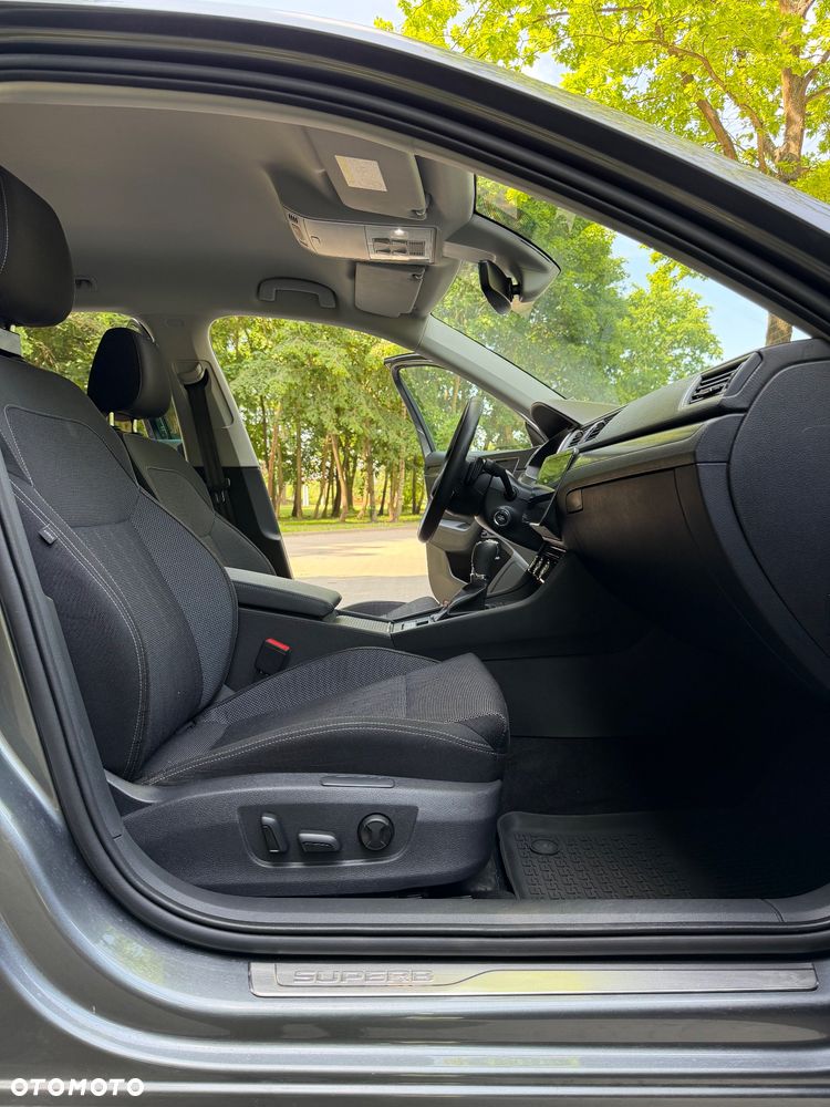 Skoda Superb 1.5 TSI DSG Style - 22