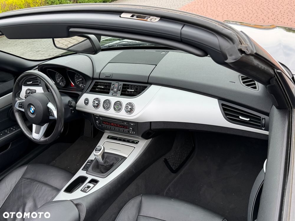 BMW Z4 20i sDrive - 29