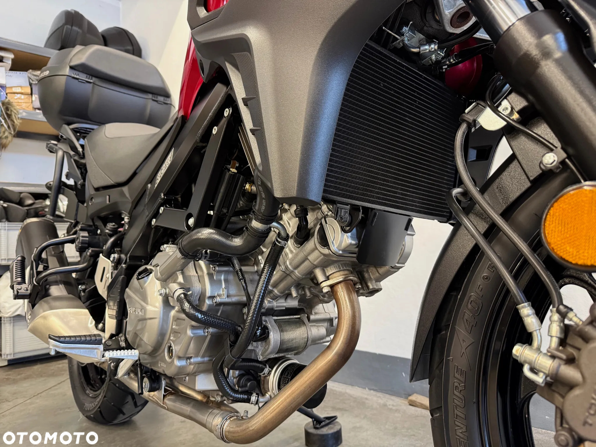 Suzuki V-STROM - 15