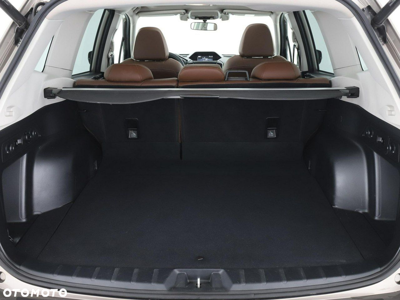 Subaru Forester 2.0 i Platinum Lineartronic - 20