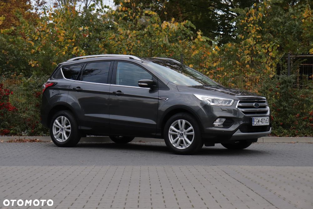 Ford Kuga 2.0 TDCi 4x2 Titanium - 9
