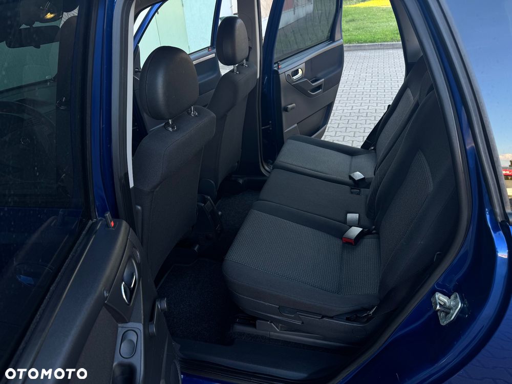 Opel Meriva - 8