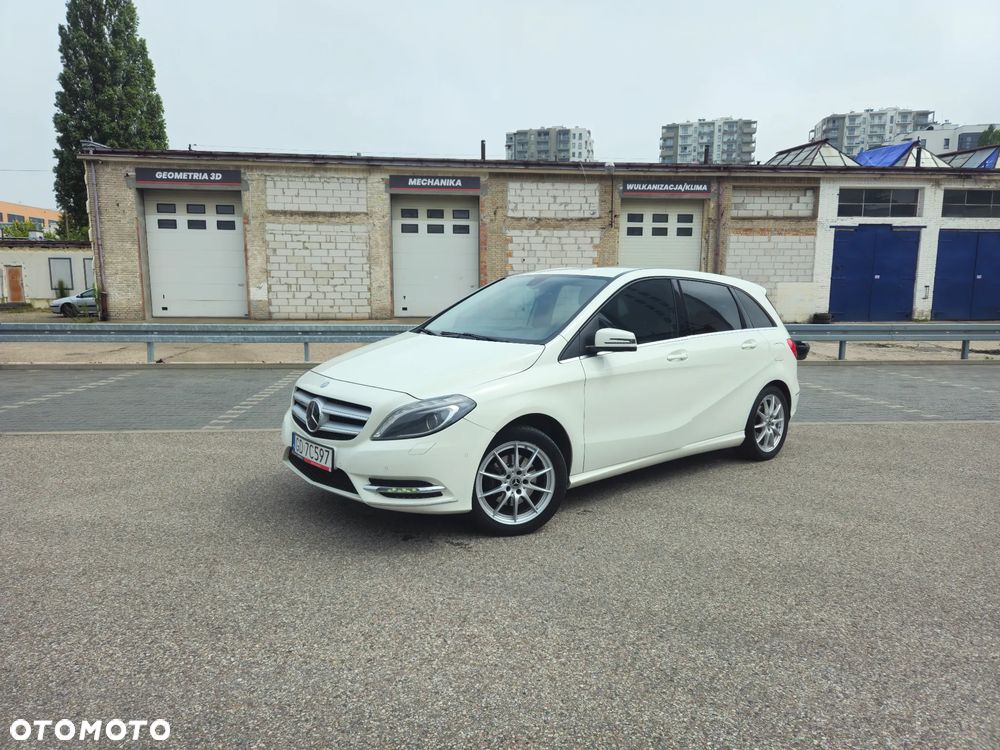 Mercedes-Benz Klasa B 180 (CDI) d 7G-DCT - 7
