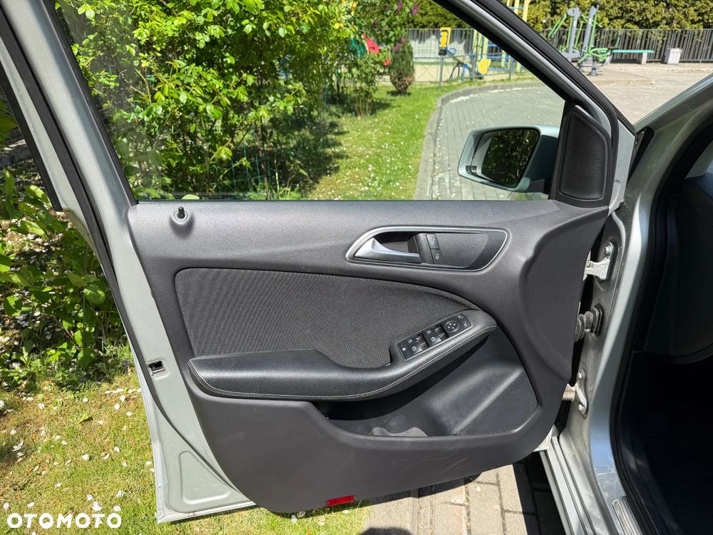 Mercedes-Benz Klasa B 200 (CDI) d 7G-DCT - 12