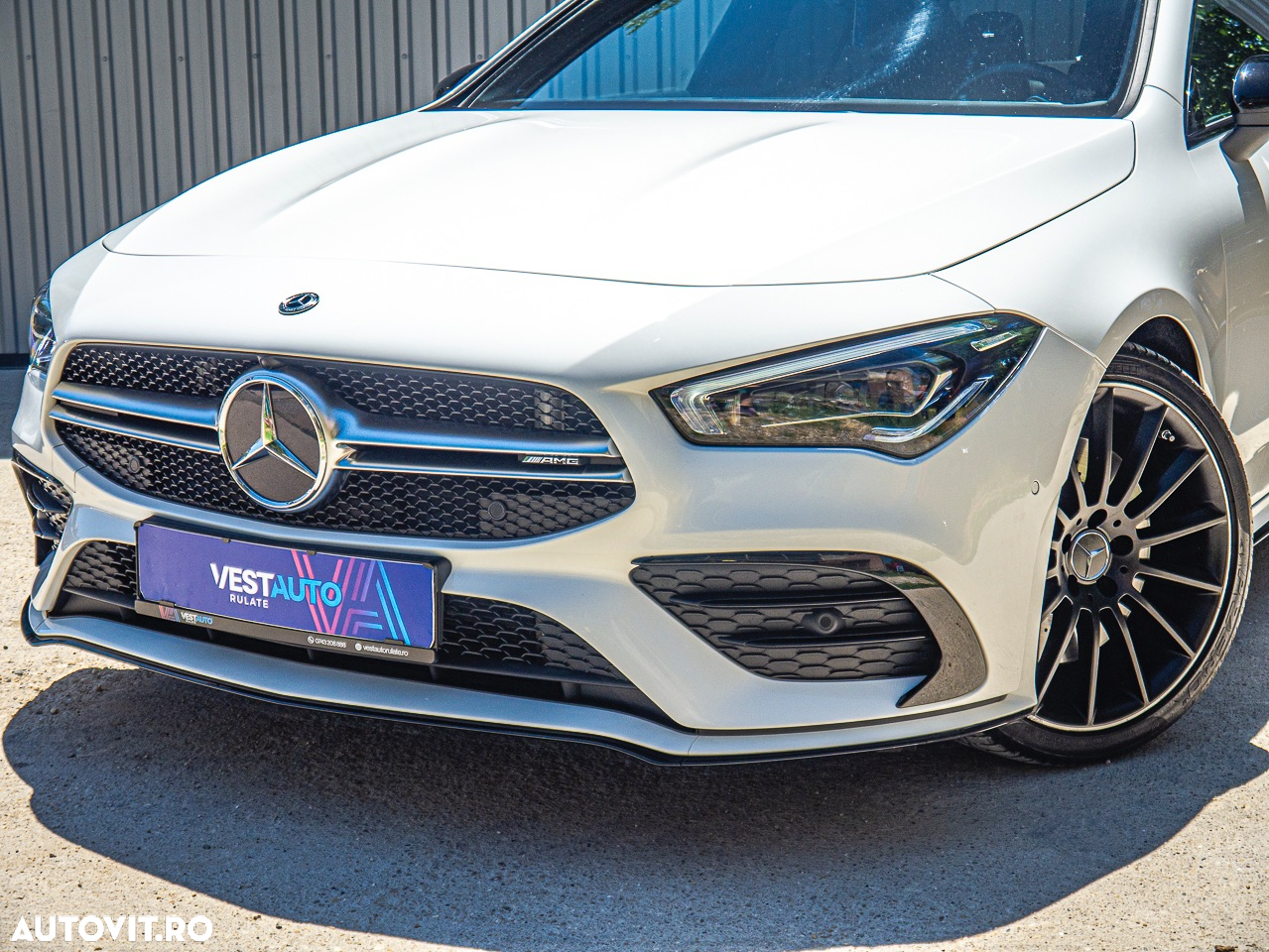 Mercedes-Benz CLA AMG 35 4Matic AMG Speedshift 7G-DCT - 32