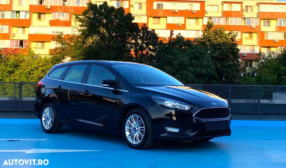 Ford Focus 1.0 EcoBoost Start Stop Titanium - 1