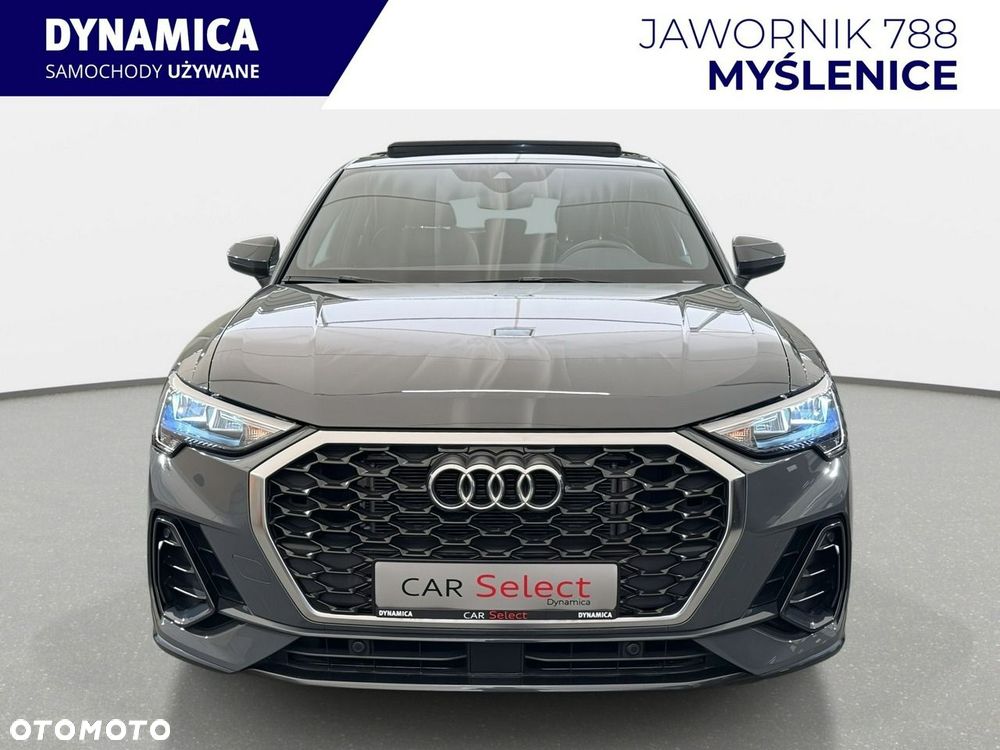 Audi Q3 Sportback - 4