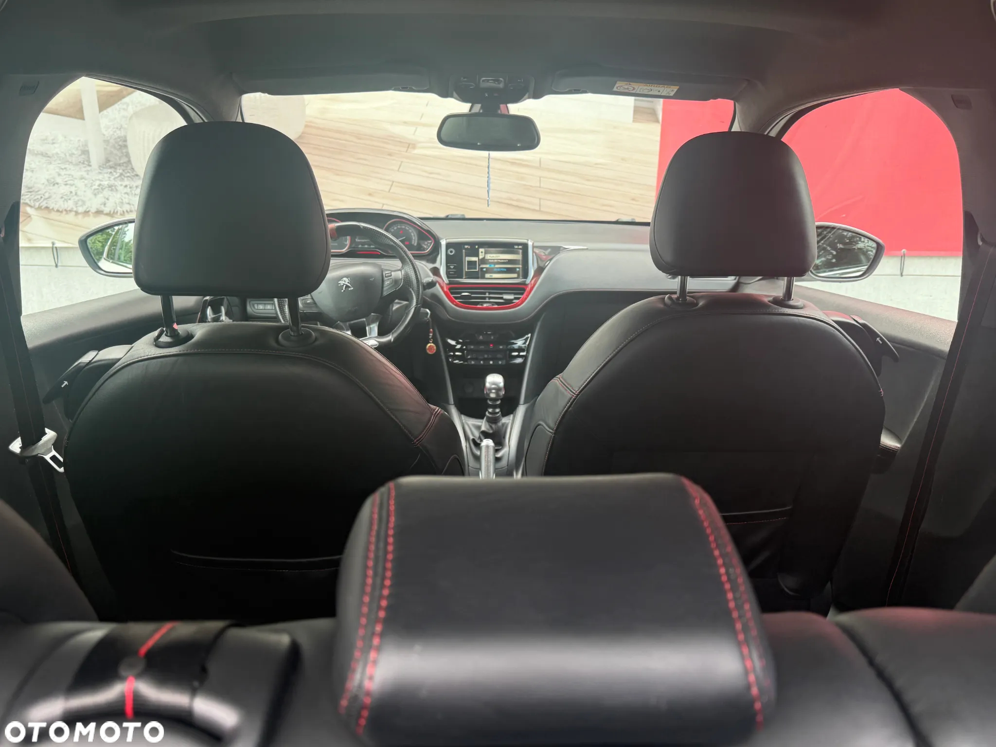 Peugeot 208 1.6 THP GTi - 2
