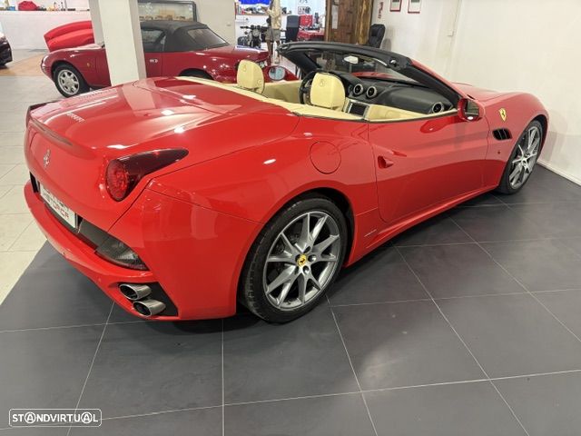 Ferrari California F1 - 21