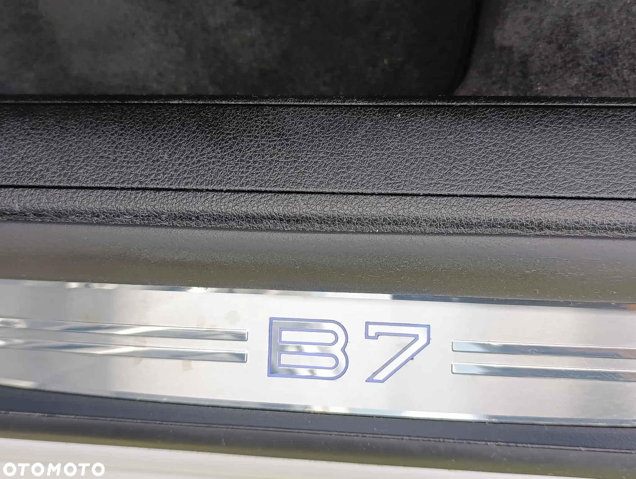 BMW Seria 7 - 31