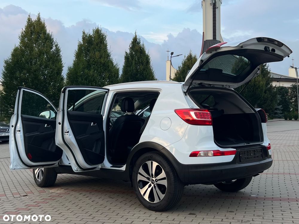 Kia Sportage 1.7 CRDI 2WD Dream-Team Edition - 21