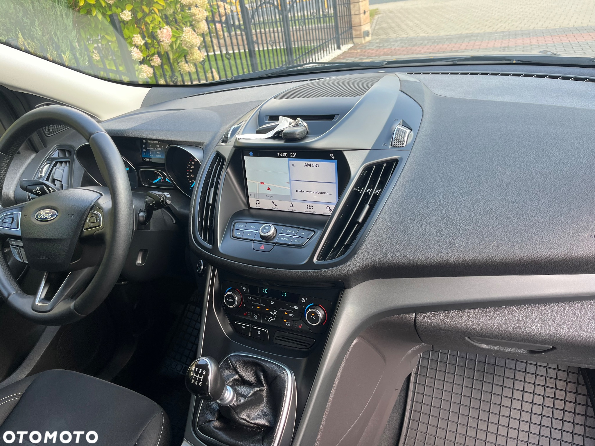 Ford Kuga 1.5 EcoBoost 2x4 Cool & Connect - 6