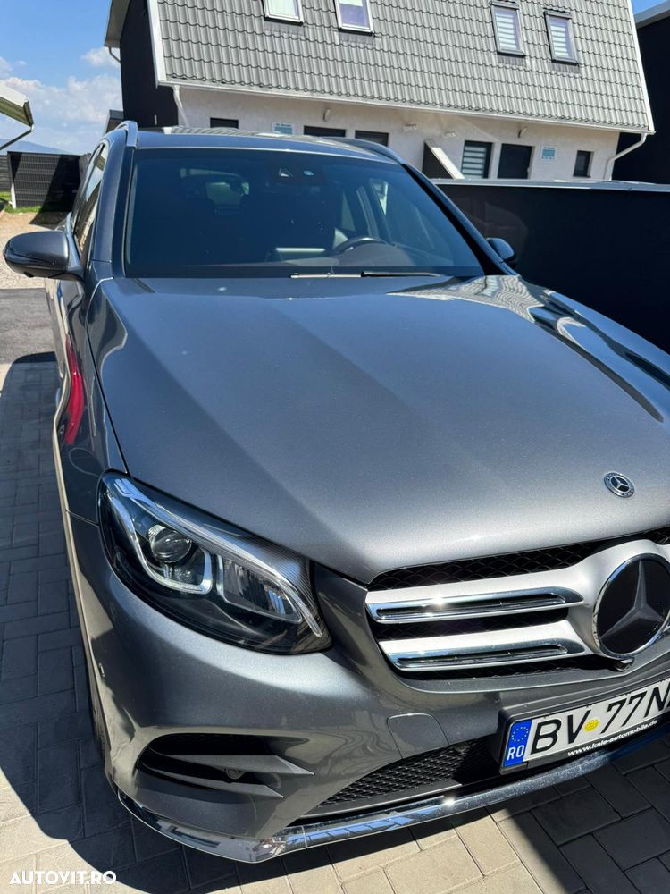 Mercedes-Benz GLC - 1