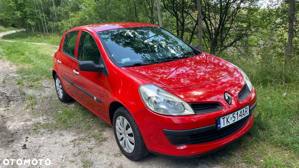 Renault Clio 1.2 16V All Inclusive - 8