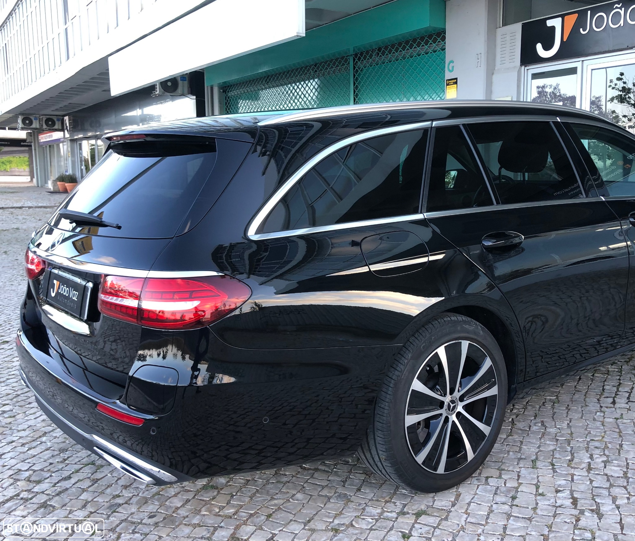 Mercedes-Benz E 300 de Avantgarde - 10