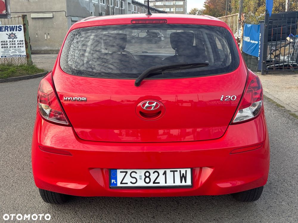 Hyundai i20 1.2 Fifa World Cup Edition - 11