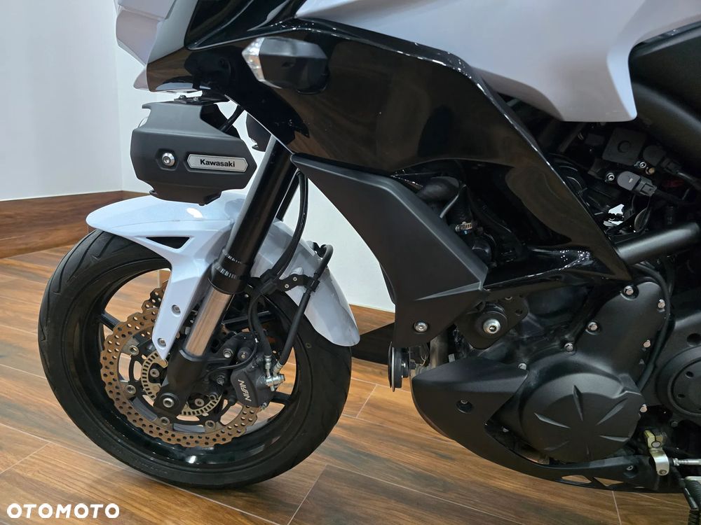 Kawasaki Versys 650 - 16