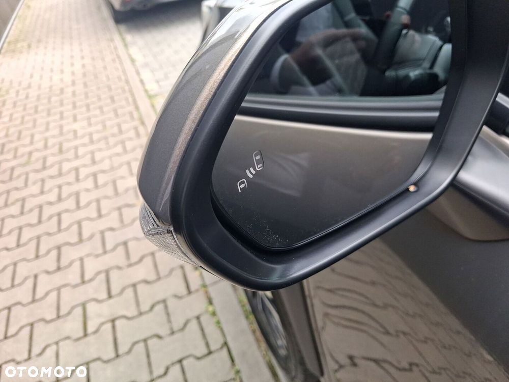 Toyota Yaris Cross Hybrid 1.5 Executive 4x4 - 24