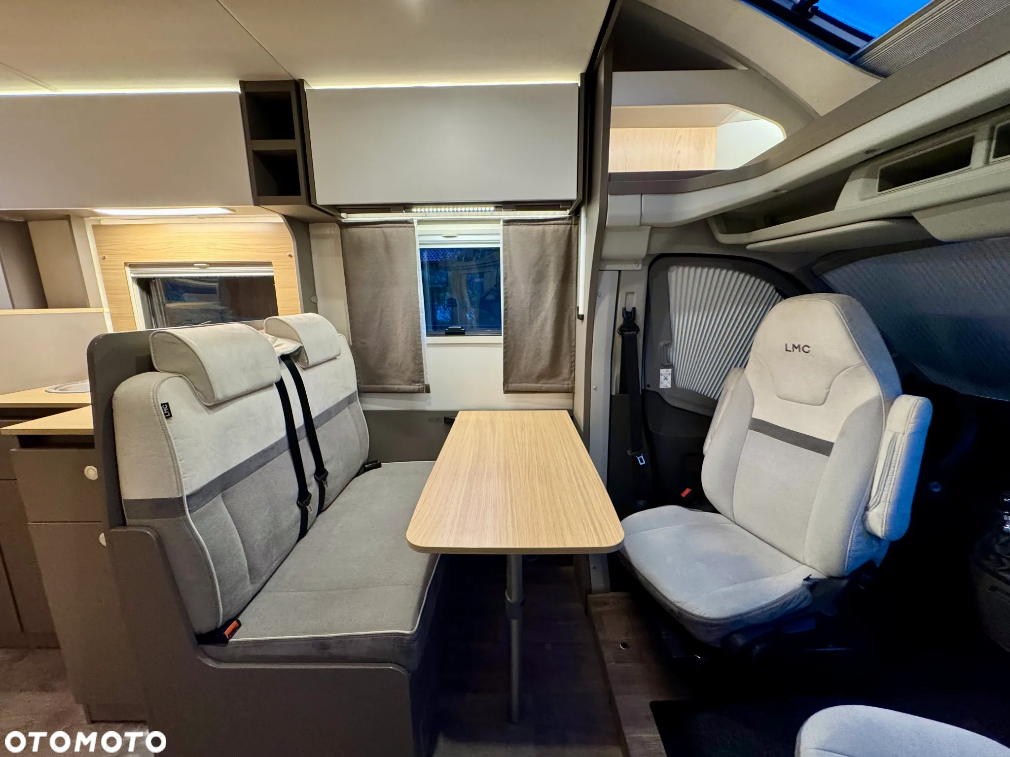 LMC Hymer H664 2023 Jak NOWY piękny kamper półintegra 4os bdb dopos. FV23% - 34