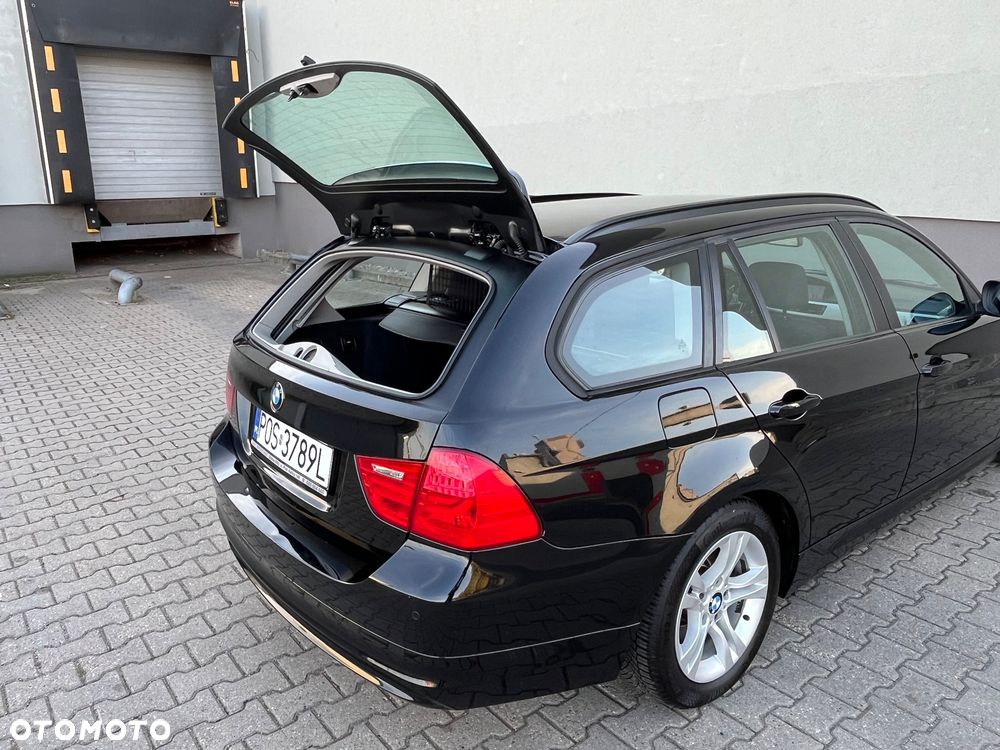 BMW Seria 3 318i Edition Lifestyle - 23