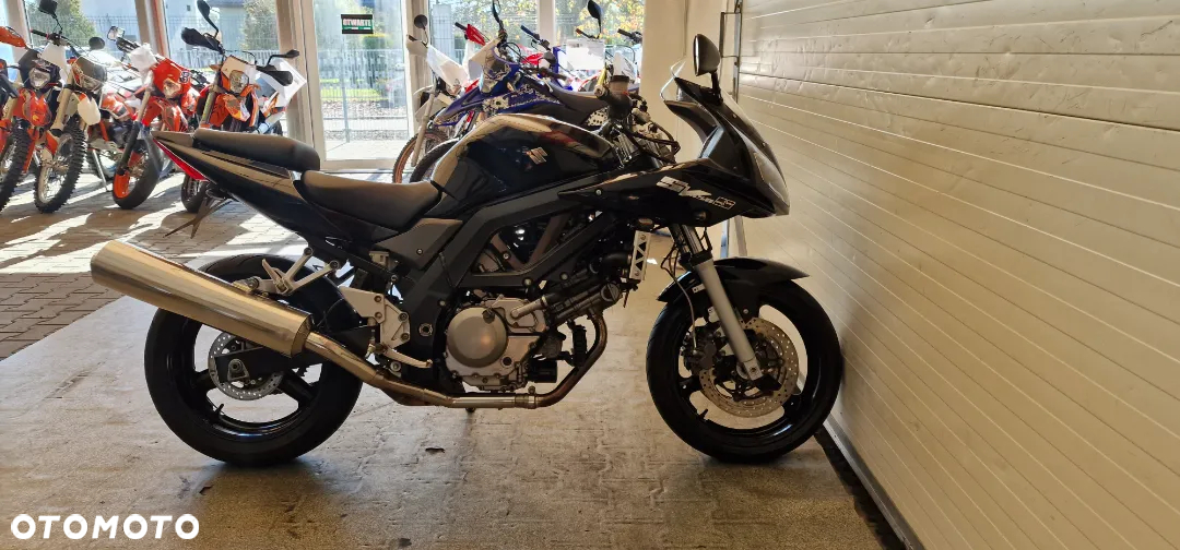 Suzuki SV - 21