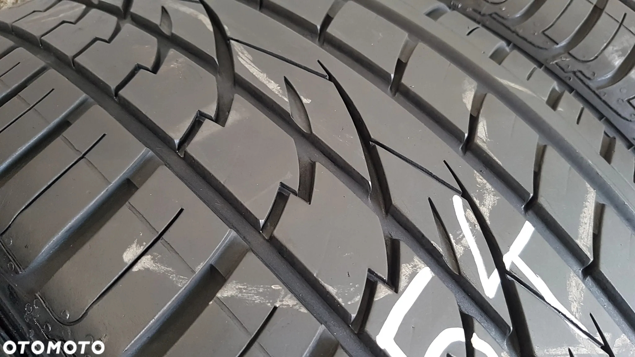 CONTINENTAL CROSSCONTROL UHP  255/45R19  255/45/19  235/50R19 235/50/19 - 18