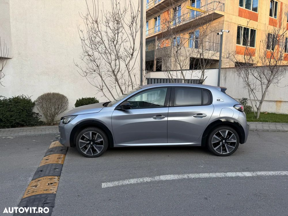 Peugeot 208 e-208 GT - 1
