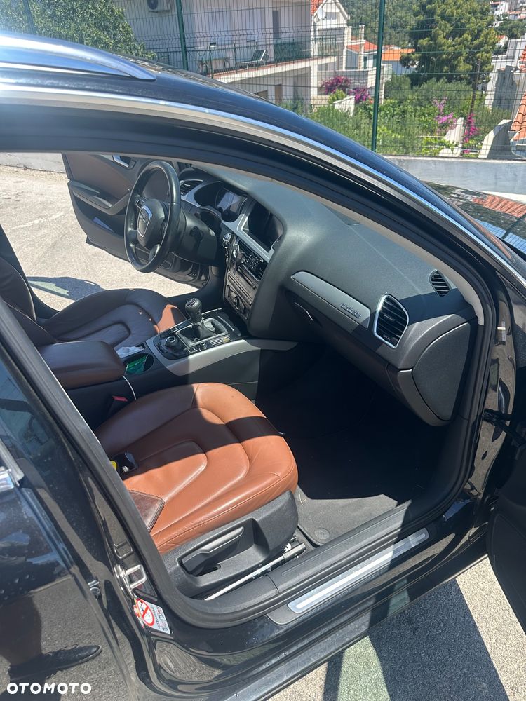 Audi A4 Avant - 22